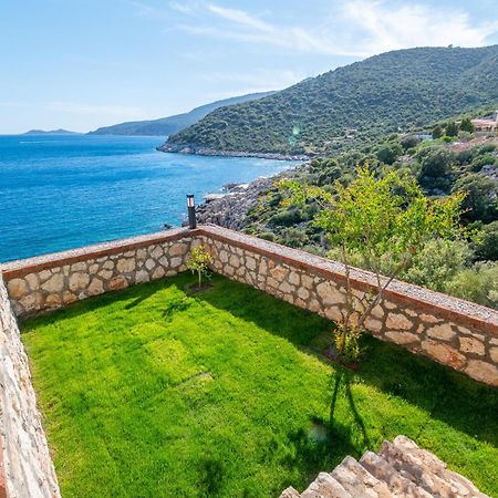 Beachfront White Villa With Private Swimming Pool Kalkan Kültér fotó