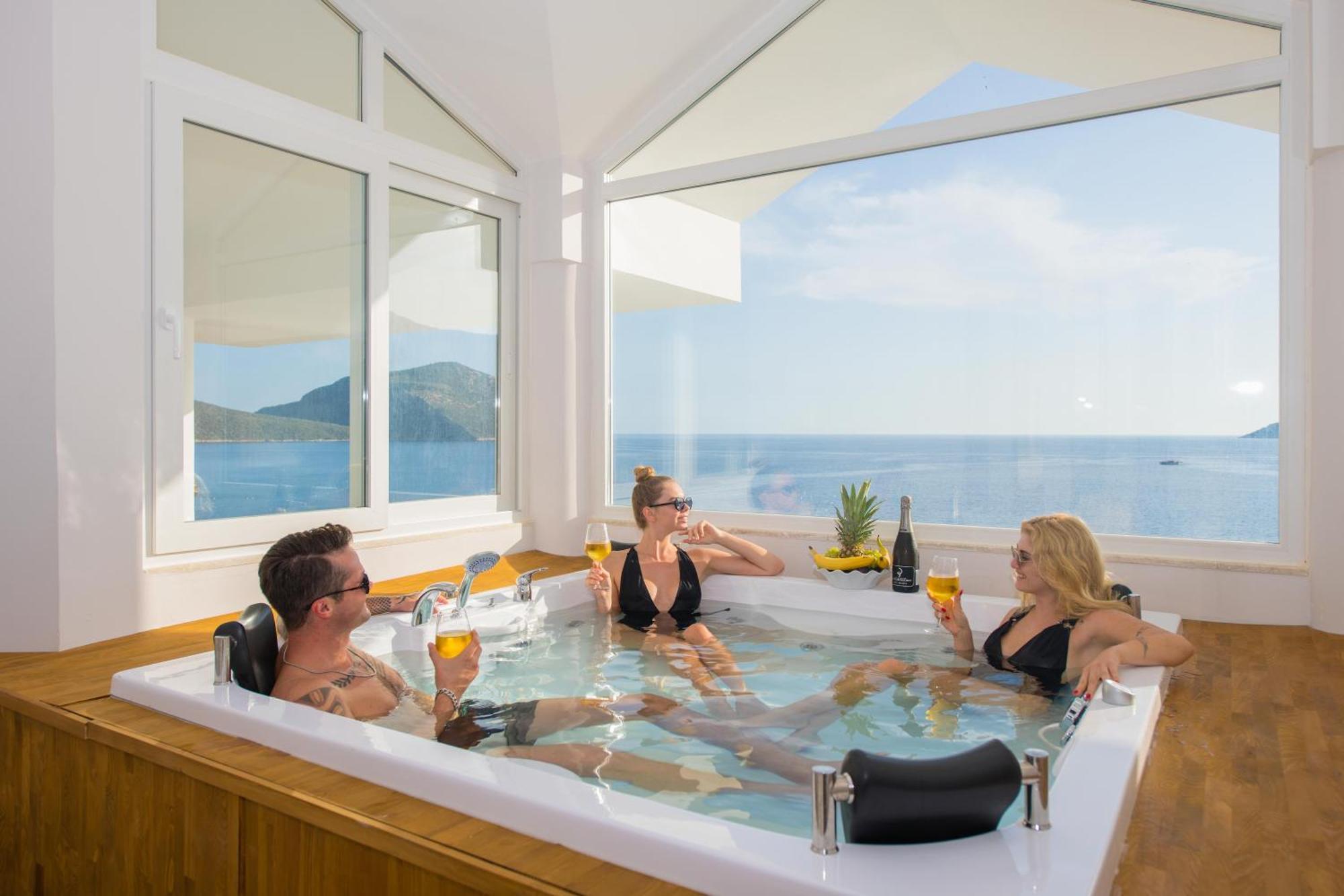 Beachfront White Villa With Private Swimming Pool Kalkan Kültér fotó