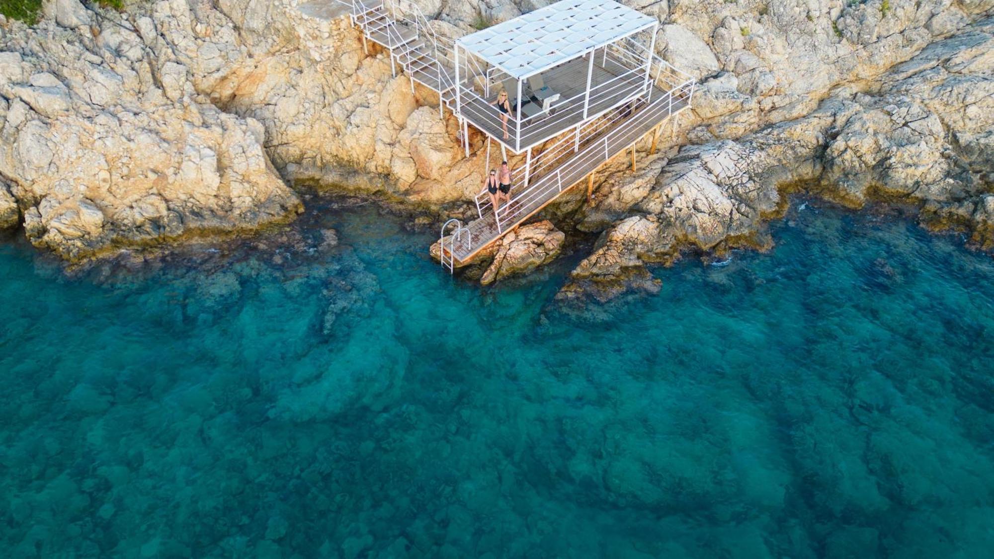 Beachfront White Villa With Private Swimming Pool Kalkan Kültér fotó